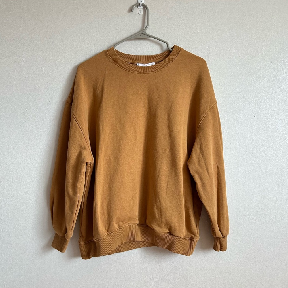 MNG Slouchy Tan Sweatshirt SIZE: Small